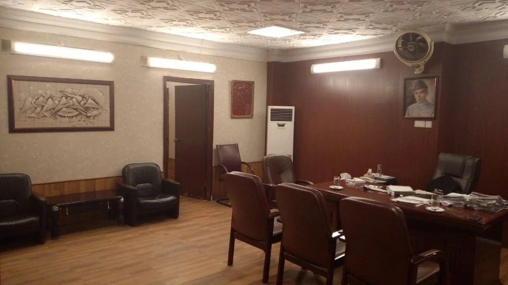 Before photograph of the office.
